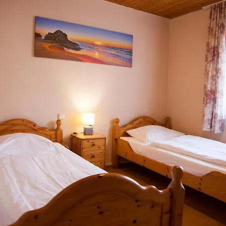 Gaestehaus Haeuser Bed & Breakfast Linden (Hessen)