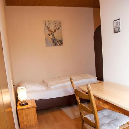 Gaestehaus Haeuser 2* Linden (Hessen)