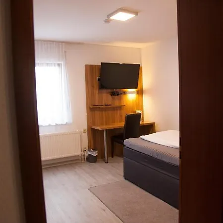 Gaestehaus Haeuser Bed & Breakfast Linden (Hessen)