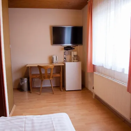Gaestehaus Haeuser 2* Linden (Hessen)