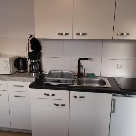 Bed & Breakfast Gaestehaus Haeuser Linden (Hessen)