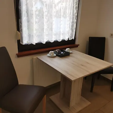 Gaestehaus Haeuser 2*